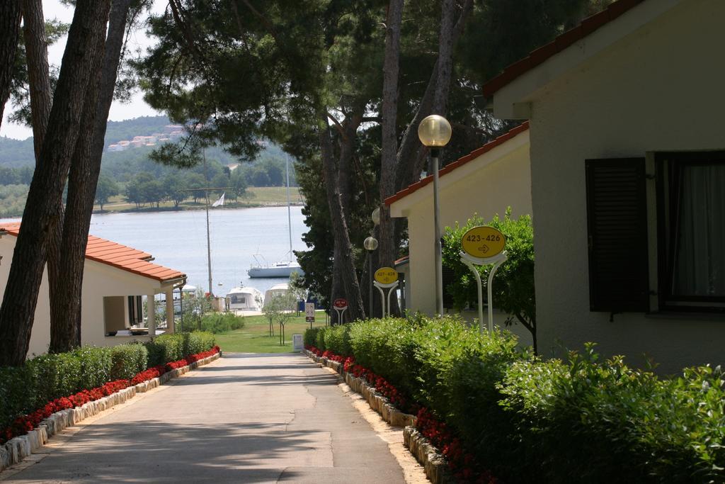 Apartments Galijot Plava Laguna Porec Luaran gambar